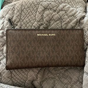 MK wallet